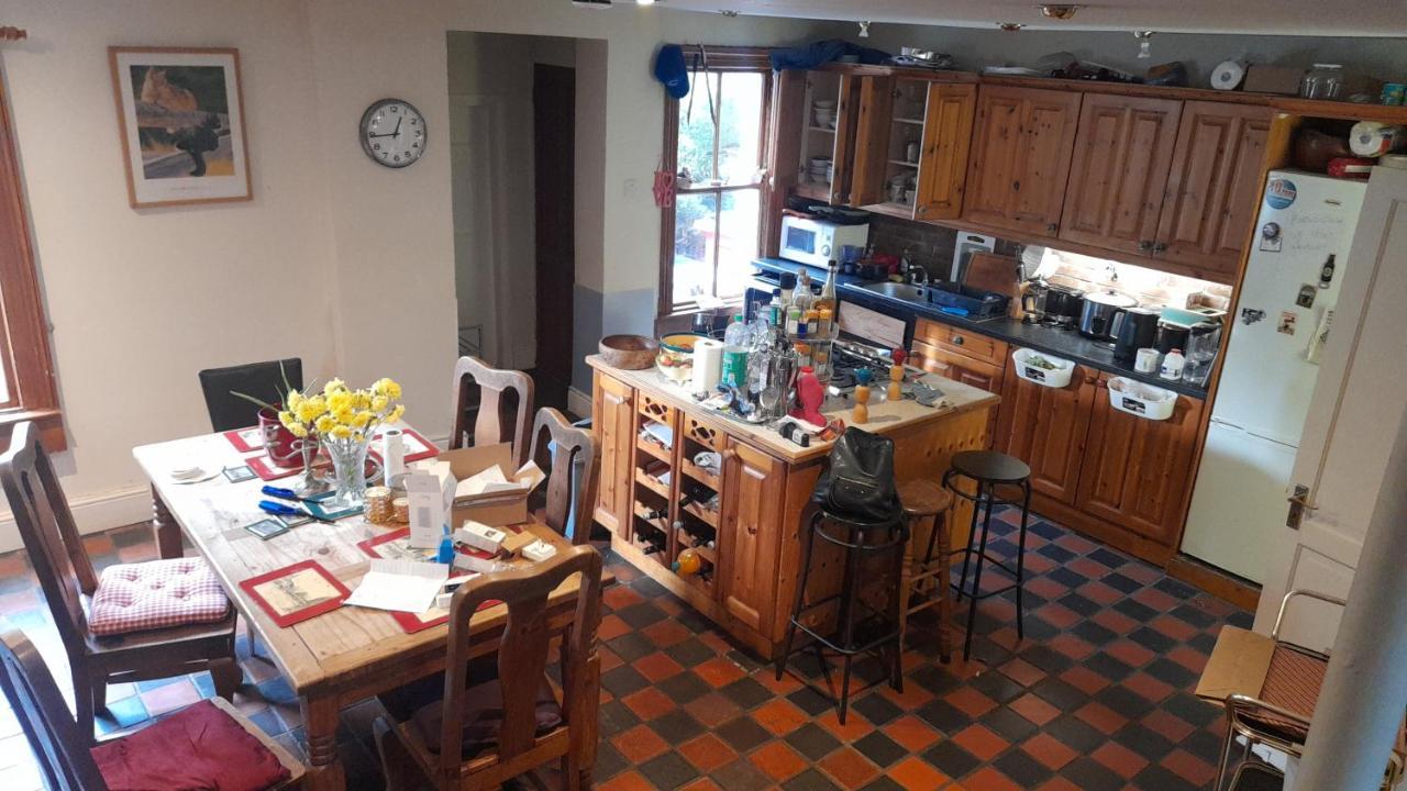 Annesley Park-Homestay Ap 더블린 외부 사진