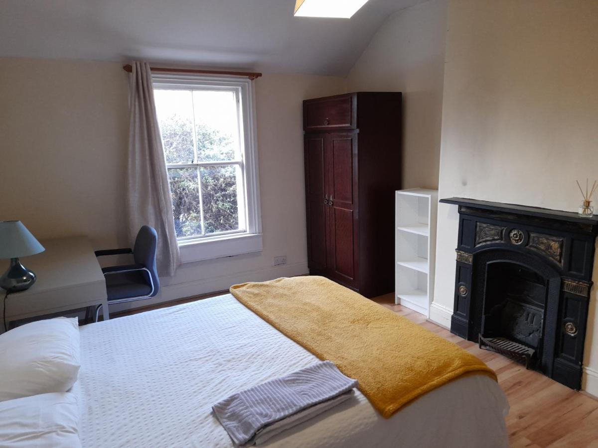 Annesley Park-Homestay Ap 더블린 외부 사진