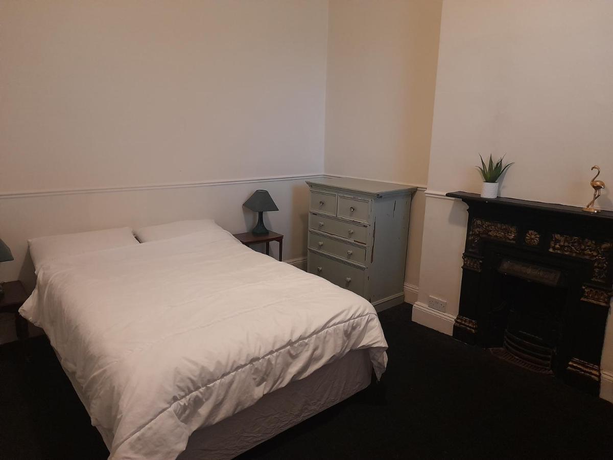 Annesley Park-Homestay Ap 더블린 외부 사진